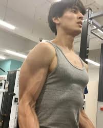 才川コージ　筋肉　かっこいい