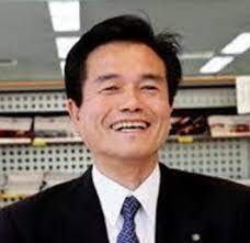 兼重宏行社長
